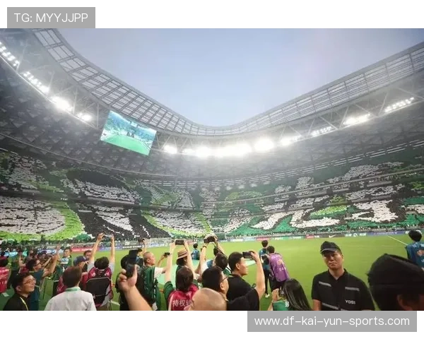 中超球队主场球迷助威震撼全场，中超联赛主场